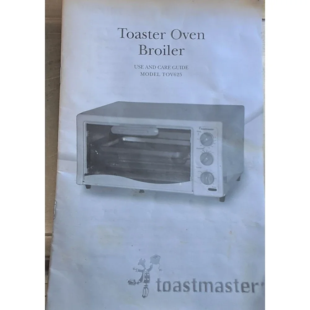 Toastmaster Countertop Toaster Oven Broiler White W/ Pan Tray Convection
